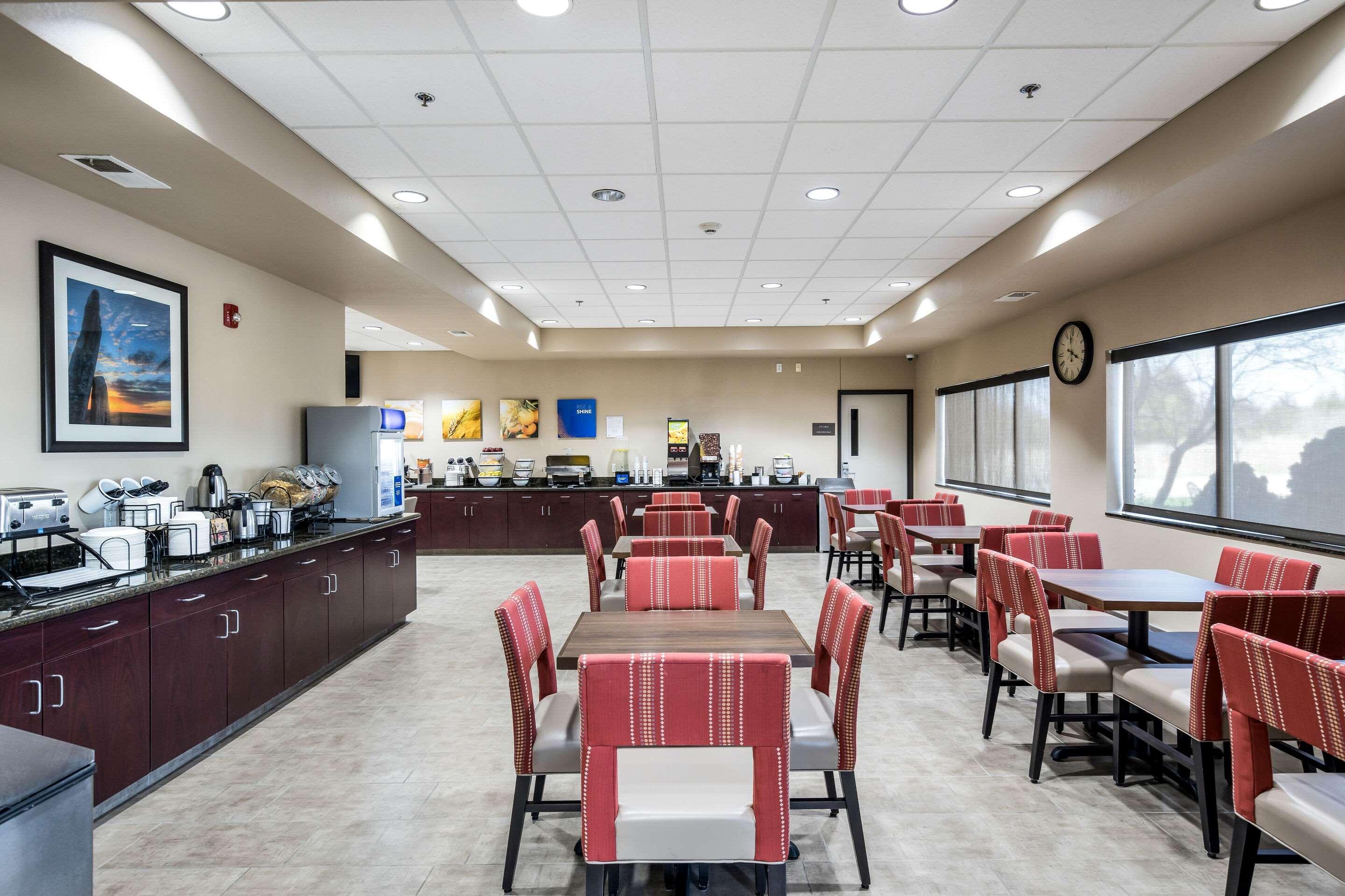Comfort Kansas Hotel 2*
