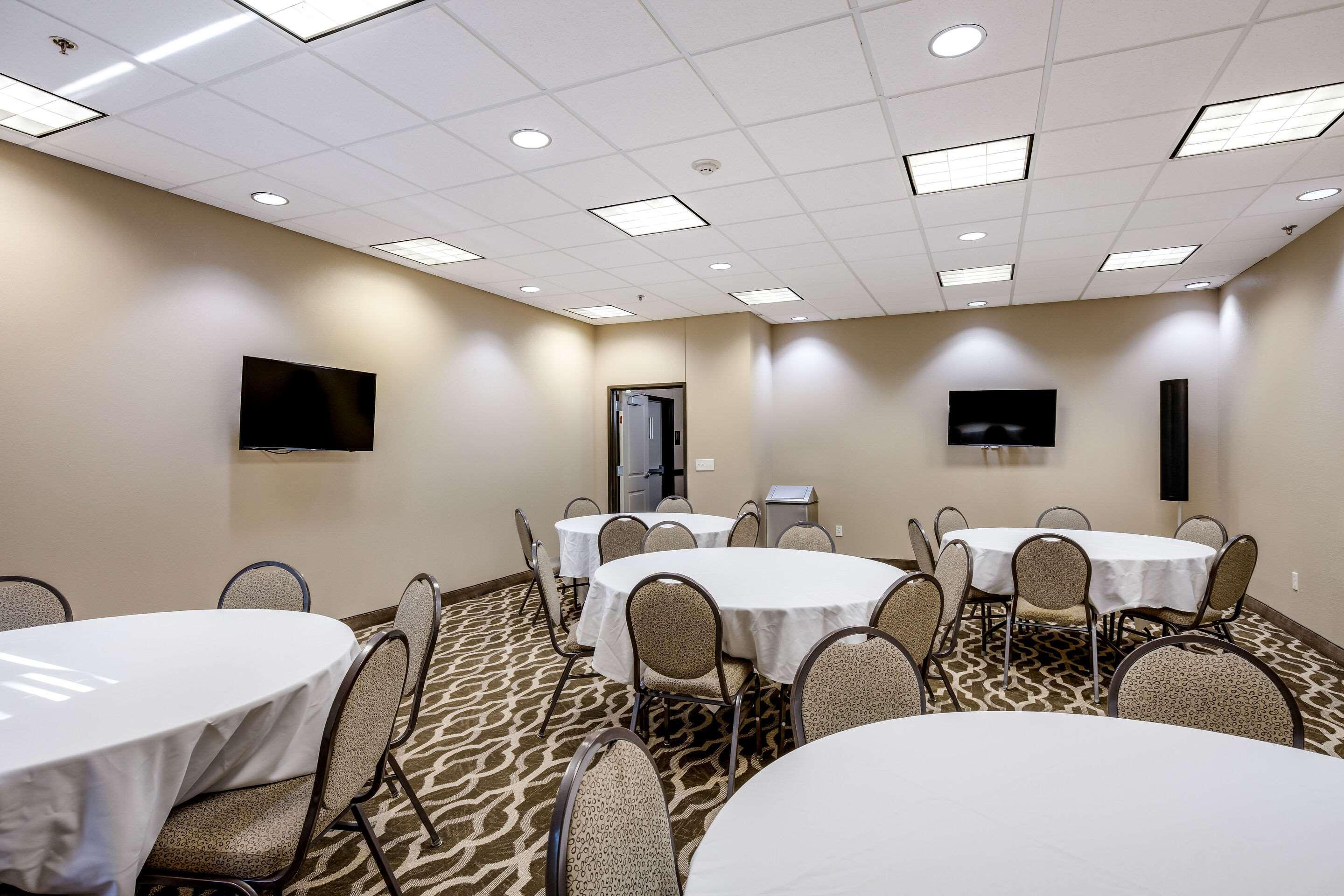 Hotel Comfort Kansas Bonner Springs