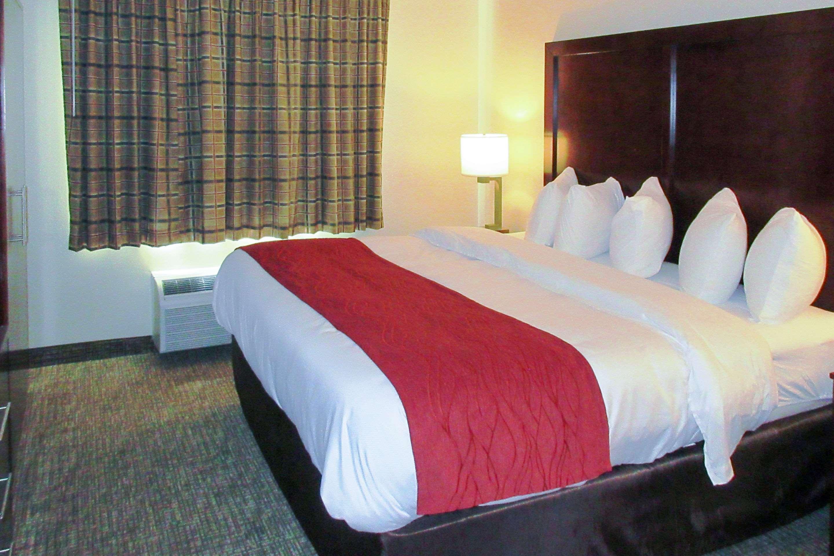 Comfort Kansas Hotel 2*